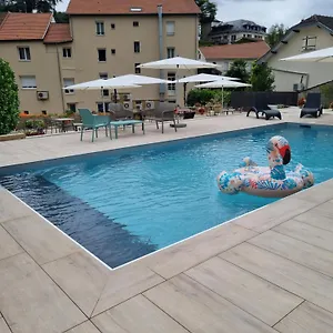 Les Carillons Hotel